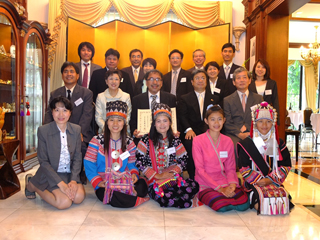 外務大臣表彰レセプション会場にて