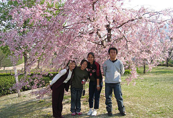 来日した子供たち