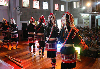 子供達のステージ