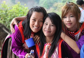 近頃のリスの娘たち。リスでは茶髪ブーム