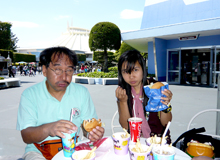 ﾊﾝﾊﾞｰｶﾞｰ三輪さん・ﾁﾝﾀﾅ