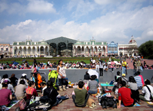 ﾃﾞｨｽﾞﾆｰﾗﾝﾄﾞ園内風景